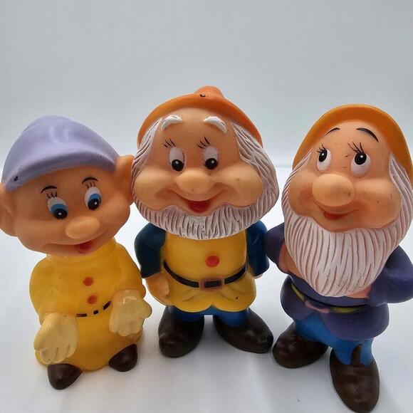 Vintage Disney Snow White & The Seven Dwarfs - Rubber‎ Squeak Toy Figures - Picture 1 of 8